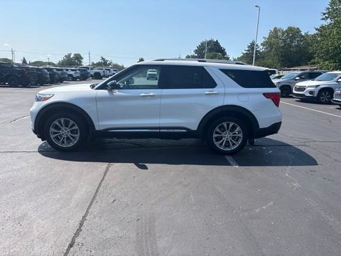 Used 2022 Ford Explorer Limited w/ Equipment Group 301A AWD/4WD image 1