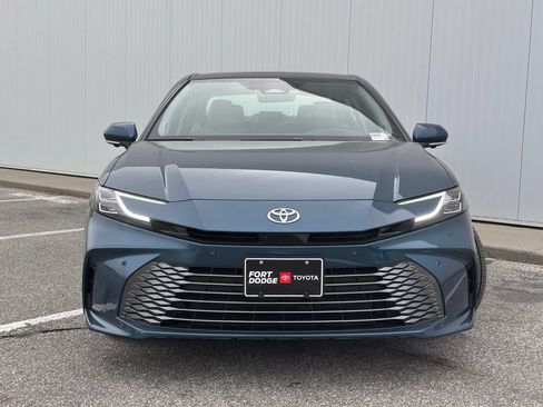 New 2026 Toyota Camry XLE FWD image 9