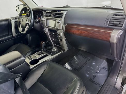 Used 2016 Toyota 4Runner Limited image 29