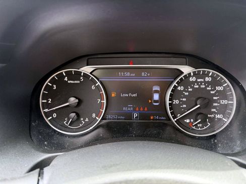 Used 2023 Nissan Altima 2.5 SV FWD image 23