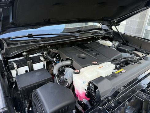 Used 2023 Toyota Tundra Limited AWD/4WD image 51