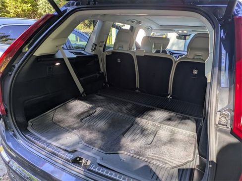 Certified 2023 Volvo XC90 B6 Ultimate image 30
