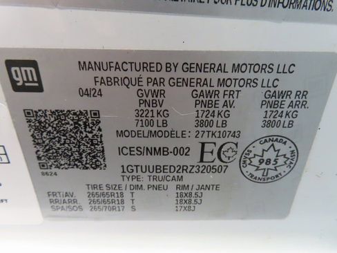 Used 2024 GMC Sierra 1500 SLE w/ X31 Off-Road Package image 63