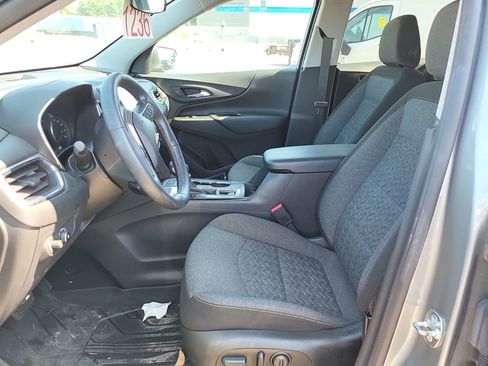 Used 2024 Chevrolet Equinox LT image 9