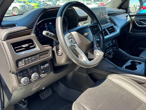 Used 2023 Chevrolet Suburban Premier w/ Max Trailering Package AWD/4WD image 11