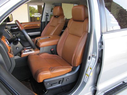 Used 2014 Toyota Tundra 1794 Edition AWD/4WD image 22