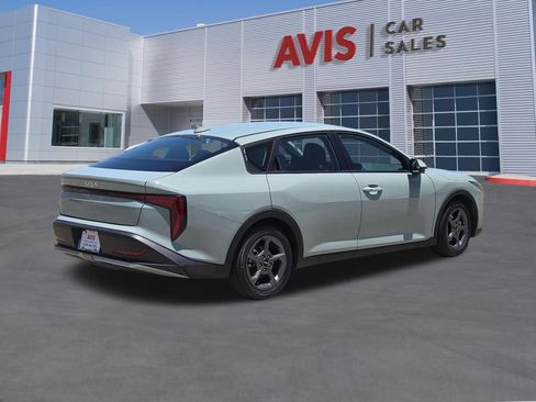 Used 2025 Kia K4 FWD image 6