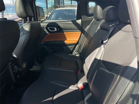 Used 2024 Jeep Compass Limited w/ Sun and Sound Group image 20