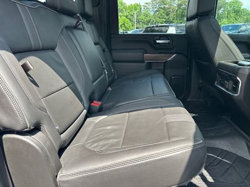 Used 2022 Chevrolet Silverado 2500 High Country w/ Safety Package II AWD/4WD image 16