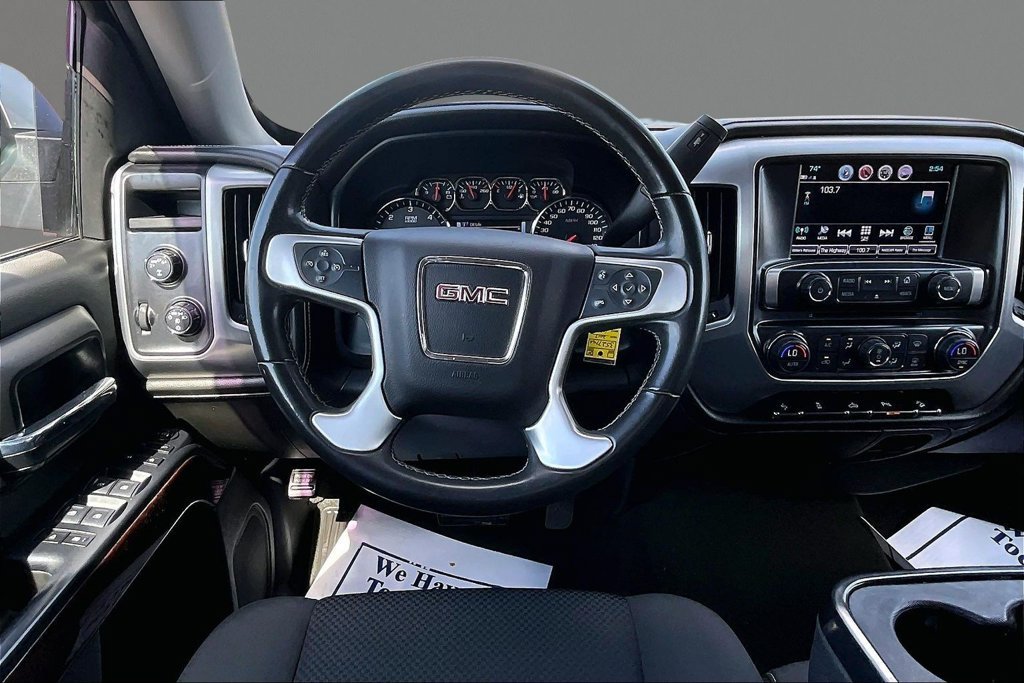 Used 2017 GMC Sierra 1500 SLE w/ SLE Value Package AWD/4WD image 5