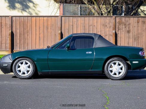 Used 1991 MAZDA MX-5 Miata Special Edition image 17