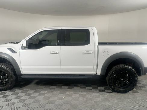 Used 2020 Ford F150 Raptor w/ Equipment Group 802A Luxury image 2