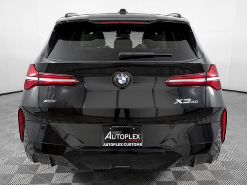 Used 2025 BMW X3 xDrive30i w/ Premium Package image 6