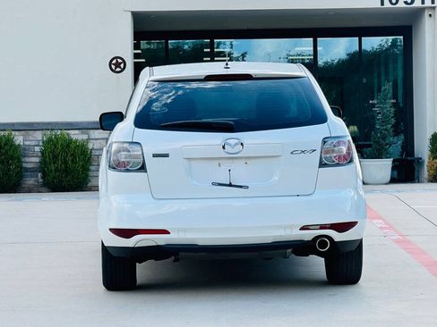 Used 2011 MAZDA CX-7 i SV FWD image 8