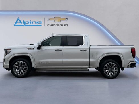 Used 2024 GMC Sierra 1500 Denali w/ Denali Reserve Package AWD/4WD image 2
