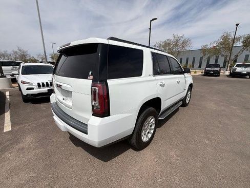Used 2016 GMC Yukon SLT RWD image 4