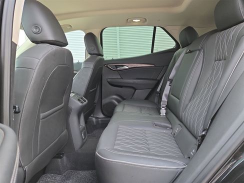 Used 2022 Buick Envision Avenir w/ Safety Package image 13