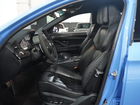 Used 2013 BMW M5 image 34