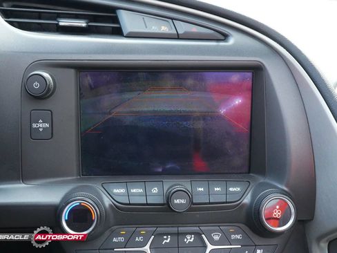 Used 2014 Chevrolet Corvette Stingray Convertible RWD image 40