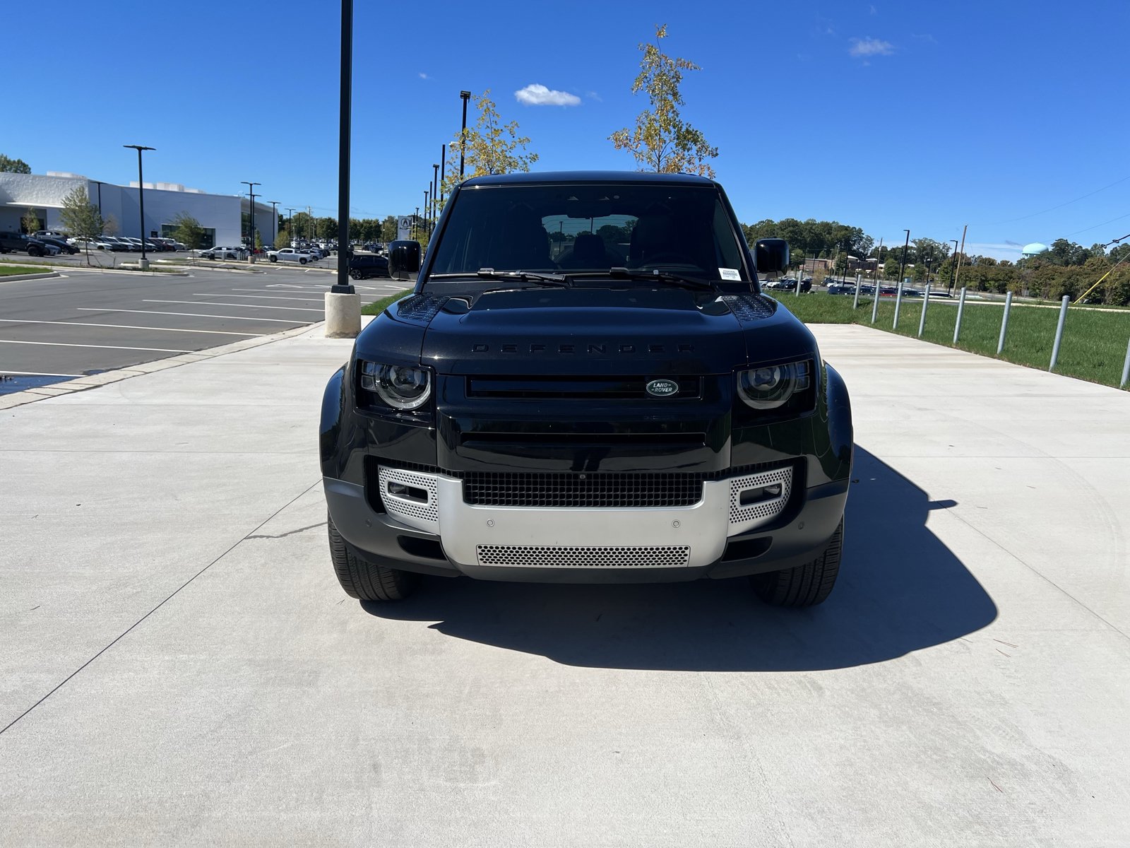 Used 2024 Land Rover Defender 110 S AWD/4WD image 3