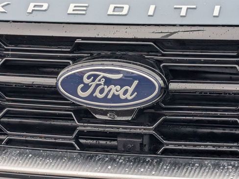 New 2026 Ford Expedition Platinum w/ Platinum Ultimate Package image 13