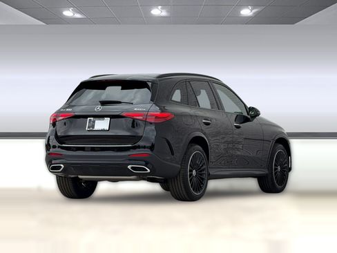 Used 2026 Mercedes-Benz GLC 300 4MATIC image 9