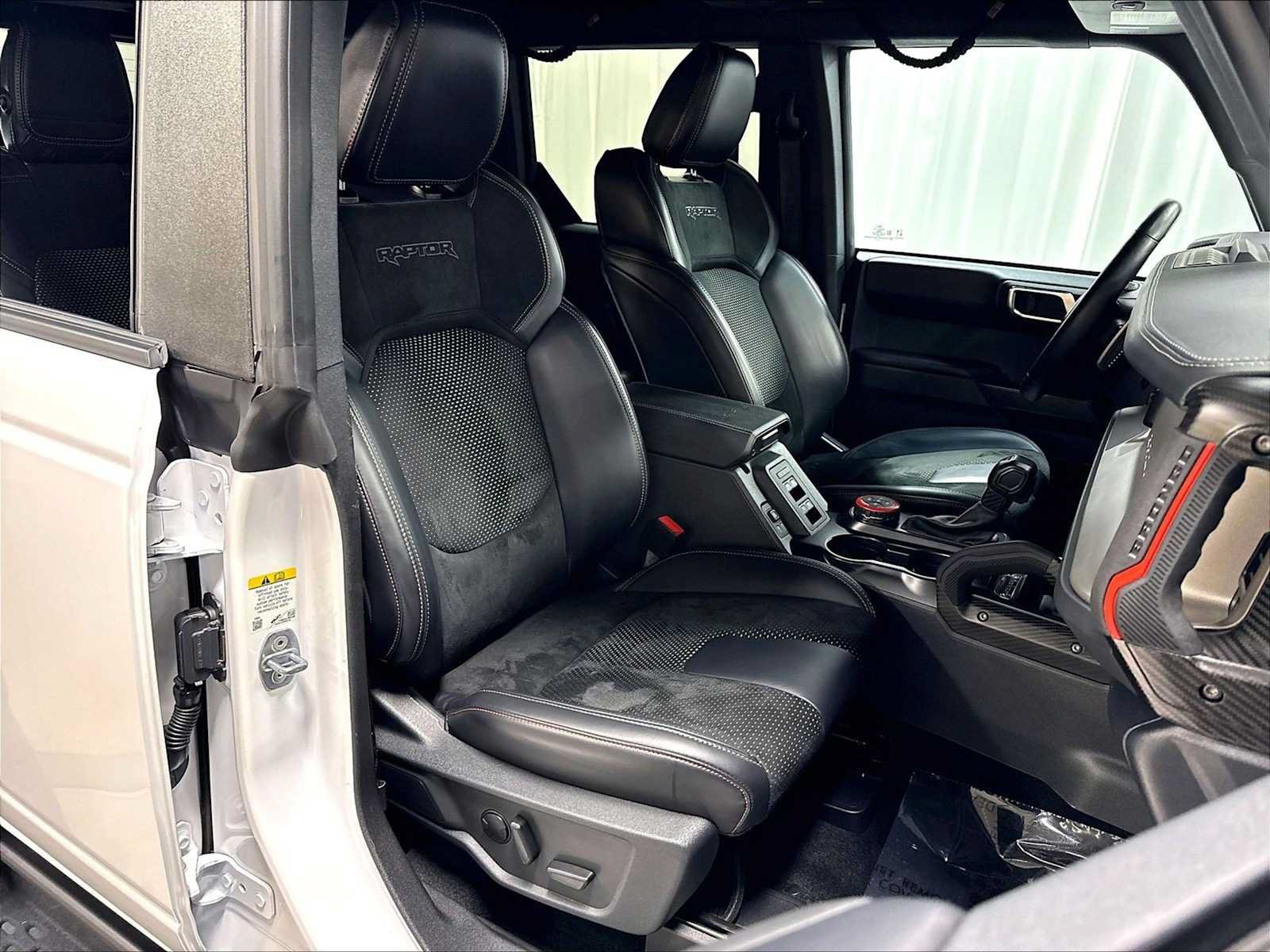 Used 2024 Ford Bronco Raptor AWD/4WD image 30