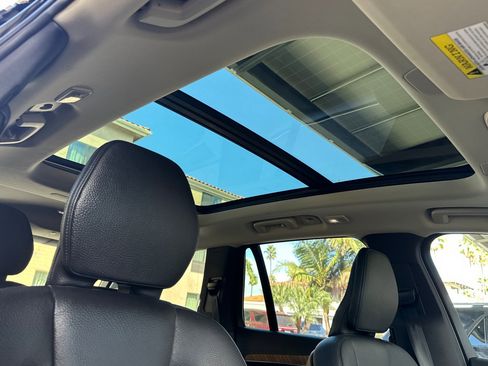 Certified 2025 Volvo XC90 B6 Plus image 20