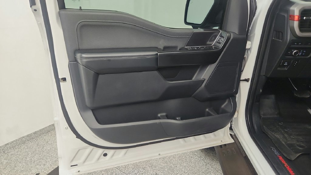 Used 2022 Ford F150 Raptor w/ Convenience Package AWD/4WD image 28