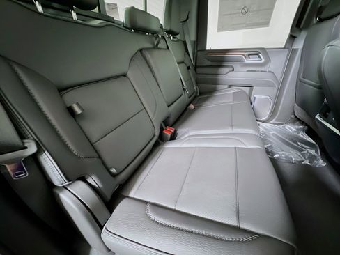 New 2026 GMC Sierra 2500 Denali w/ Denali Reserve Package image 19