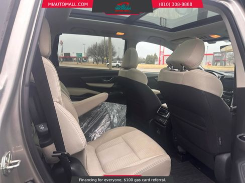 Used 2019 Subaru Ascent Premium image 21