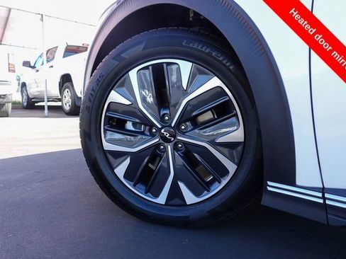 Used 2022 Kia EV6 Light image 10