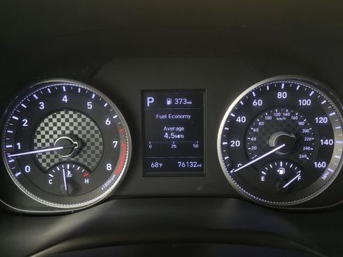 Used 2020 Hyundai Elantra SEL FWD image 23