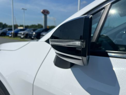 Used 2023 Kia Sportage X-Line w/ X-Line Premium Package image 16