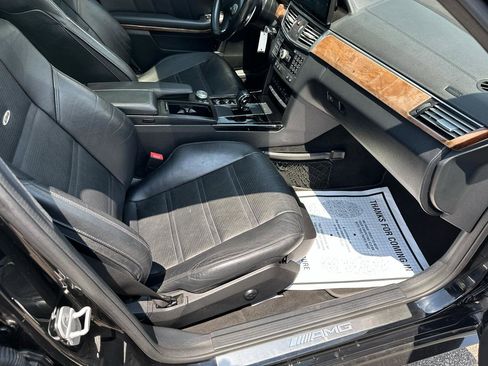 Used 2011 Mercedes-Benz E 63 AMG Sedan image 17