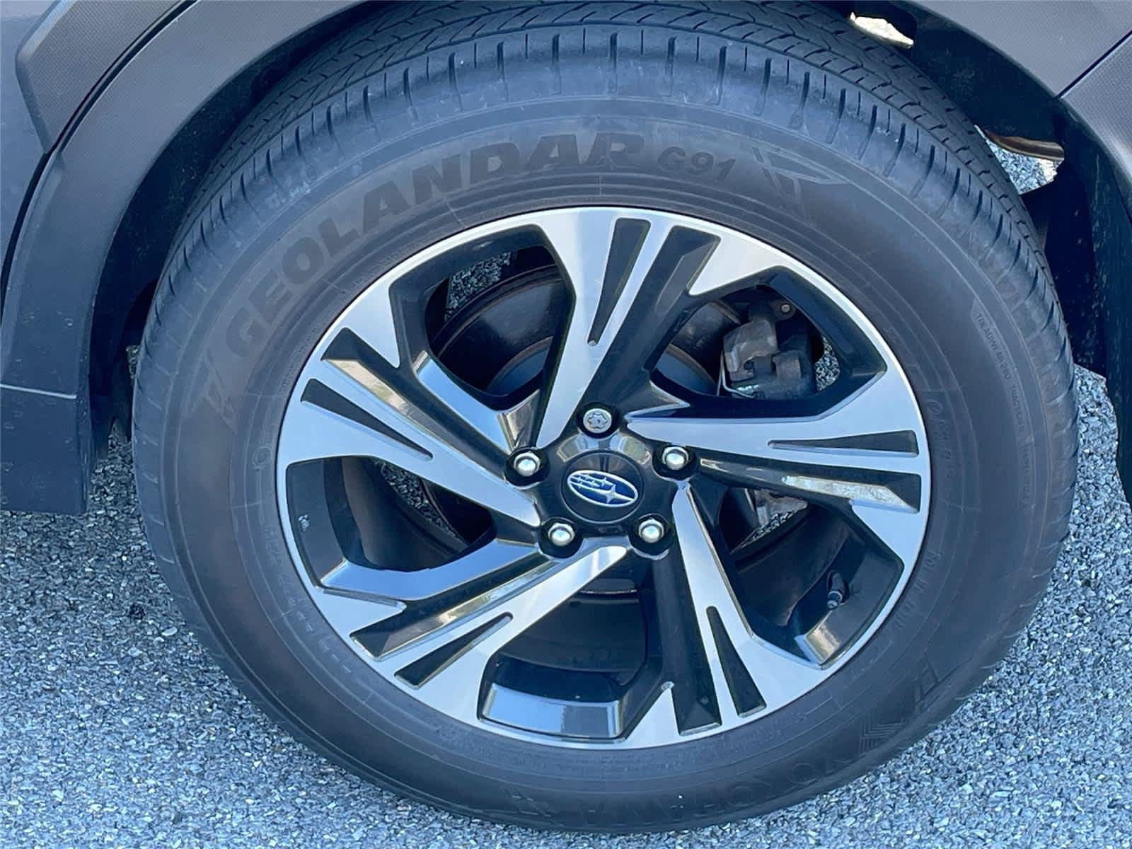 Used 2024 Subaru Crosstrek 2.0i Premium AWD/4WD image 11