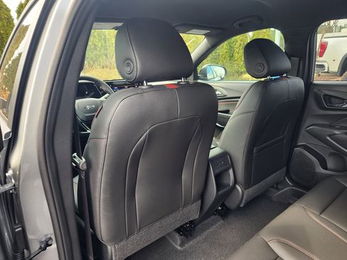New 2026 Chevrolet Trax RS w/ Sunroof Package FWD image 15