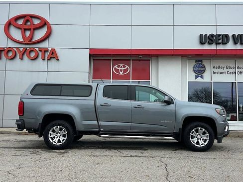 Used 2018 Chevrolet Colorado LT w/ LT Convenience Package RWD image 7