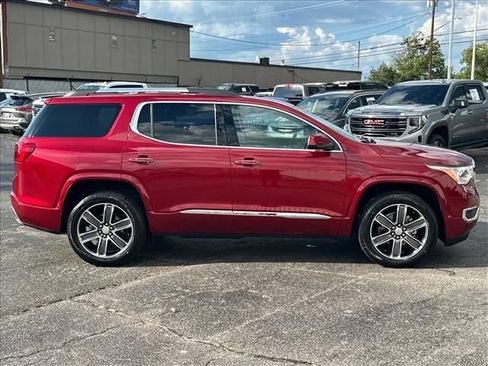 Certified 2019 GMC Acadia Denali w/ Technology Package FWD image 12
