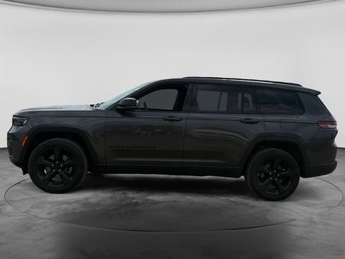 Used 2023 Jeep Grand Cherokee L Laredo AWD/4WD image 6