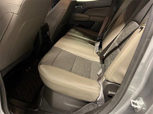 Used 2024 Chevrolet Colorado ZR2 w/ Technology Package image 16