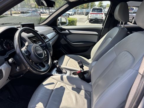 Used 2018 Audi Q3 2.0T Premium Plus FWD image 16