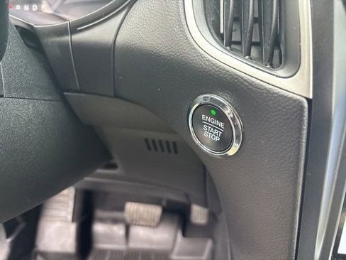 Used 2024 Ford Edge SEL w/ Convenience Package image 20