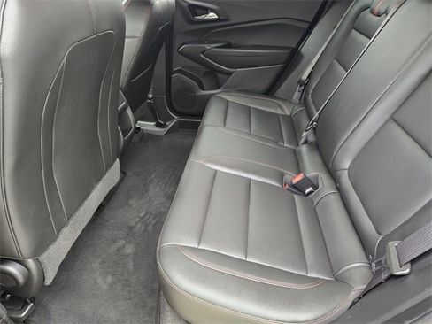 Certified 2024 Chevrolet Trax RS w/ Sunroof Package image 31