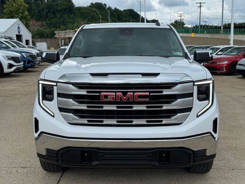 Used 2022 GMC Sierra 1500 SLE AWD/4WD image 8