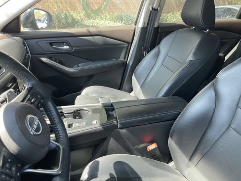 Used 2022 Nissan Rogue SL FWD image 10