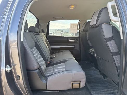 Used 2018 Toyota Tundra SR5 w/ TRD Off Road Package image 21