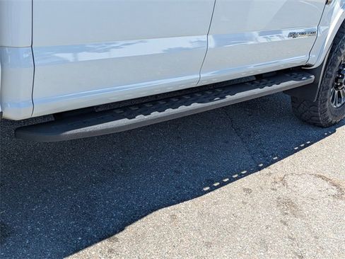 Used 2021 Ford F350 Lariat image 28