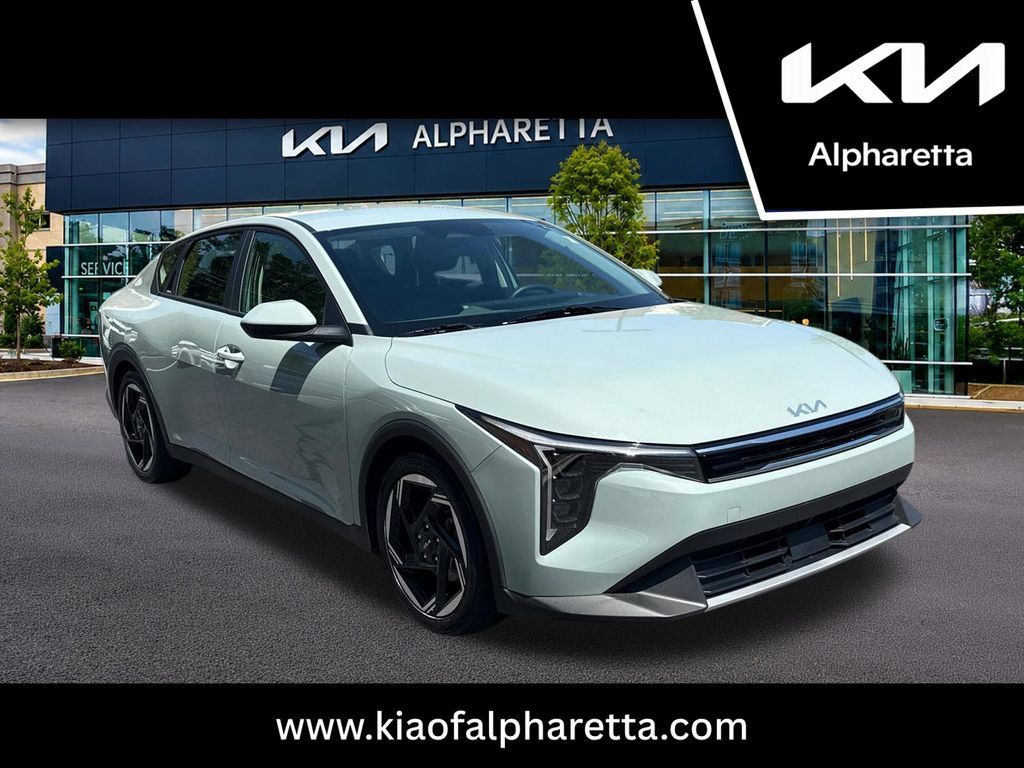 Used 2025 Kia K4 EX FWD image 1
