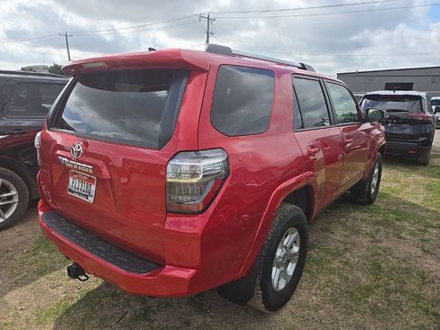 Used 2024 Toyota 4Runner SR5 image 3